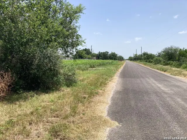 000 County Road 4522, Hondo, TX 78861 - #1