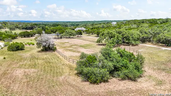796 N Stallion Estates Dr, Spring Branch, TX 78070