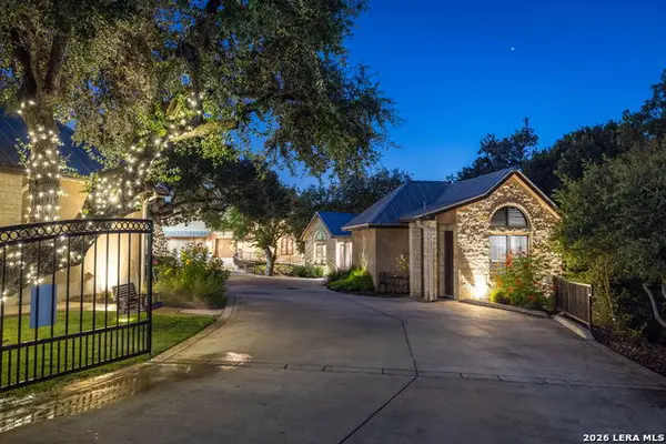 1185 Gruene Rd, New Braunfels, TX 78130