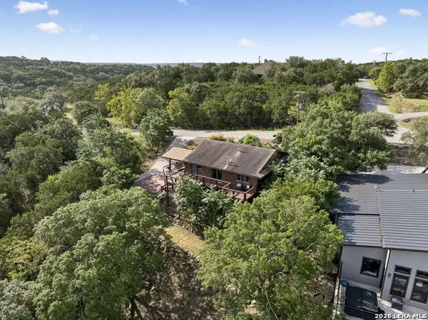 1121 Bradstreet, Canyon Lake, TX 78133