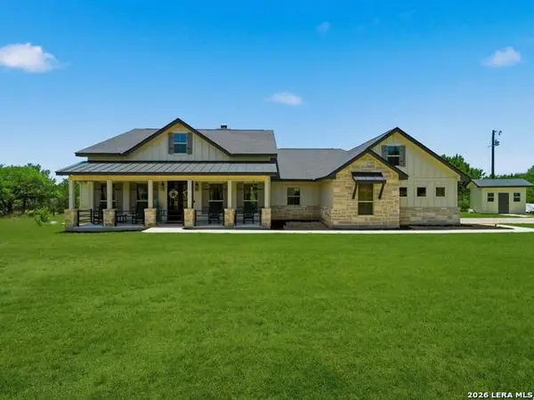125 White Oak Trl, Boerne, TX 78006