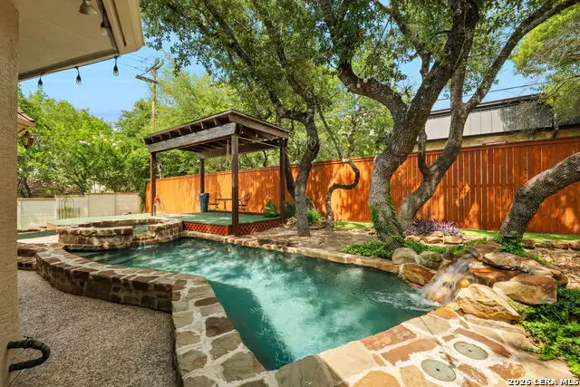 10 Falls Vw, Boerne, TX 78015 - #2
