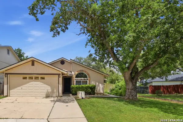 239 Burlington Dr, San Antonio, TX 78245