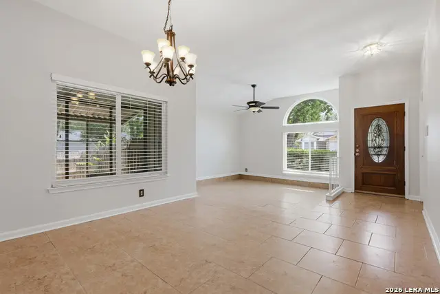 239 Burlington Dr, San Antonio, TX 78245 - #2