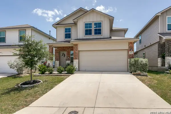 4221 Fort Palmer, St Hedwig, TX 78152