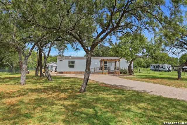 3089 Rakowitz Rd, Adkins, TX 78101 - #1