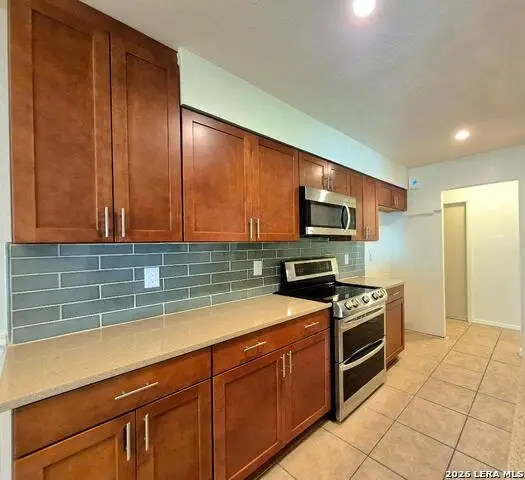 4908 Timber Trace St, San Antonio, TX 78250 - #2