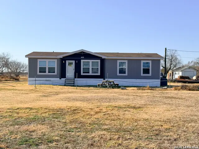 405 Driscoll St, Woodsboro, TX 78393 - #1