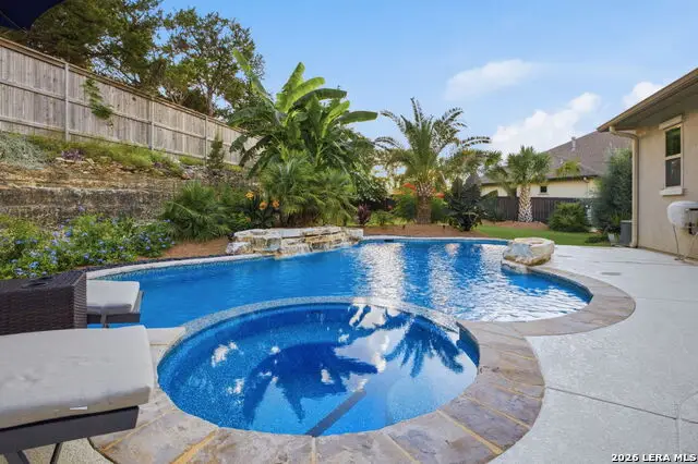18219 Abingdon Pl, San Antonio, TX 78257 - #2