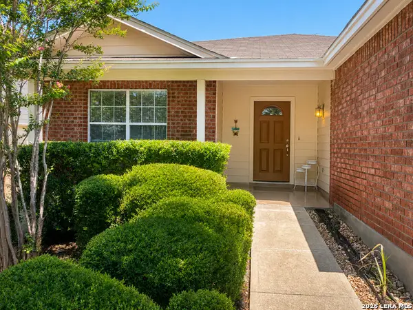 1006 Magnolia Smt, San Antonio, TX 78251