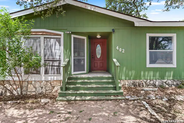 402 N Walnut Way, Boerne, TX 78006 - #1