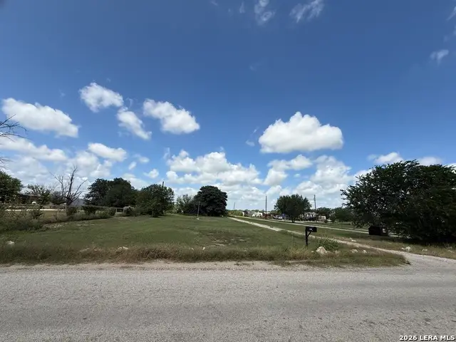 1199 County Road 345, La Vernia, TX 78121 - #2