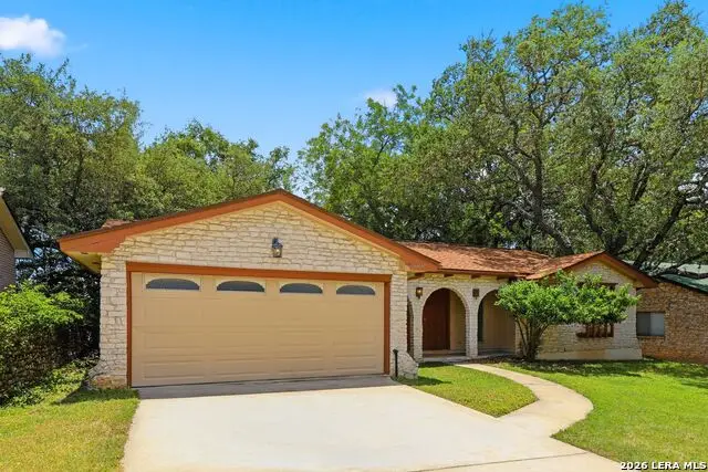 6018 Forest Shadow St, San Antonio, TX 78240 - #3