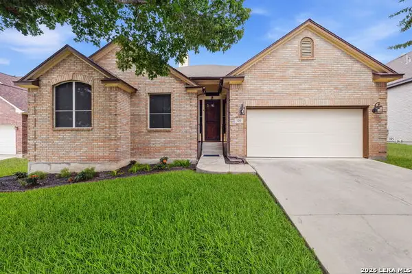 108 Shadow Mountain Dr, Cibolo, TX 78108