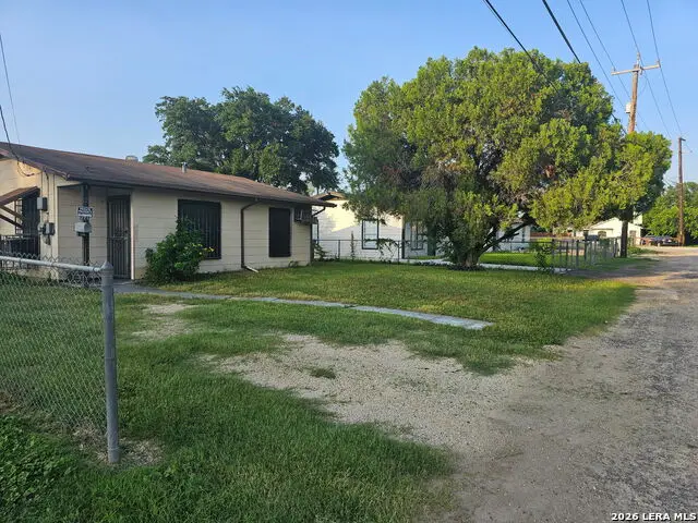 271 Wahrmund Ct, San Antonio, TX 78220 - #3