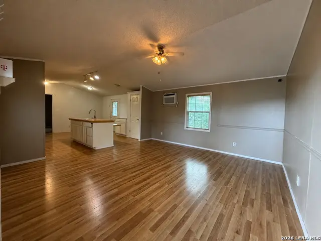 723 Kayroe Rd, Adkins, TX 78101 - #3