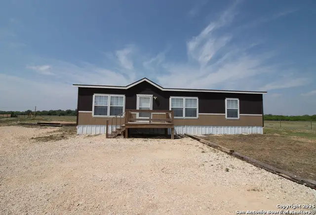 254 County Road 406, Floresville, TX 78114 - #2