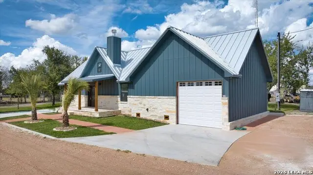 207 N Fourth, Harper, TX 78624 - #3