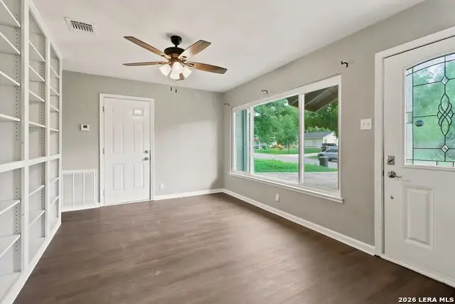 3006 Greenacres, San Antonio, TX 78230 - #3