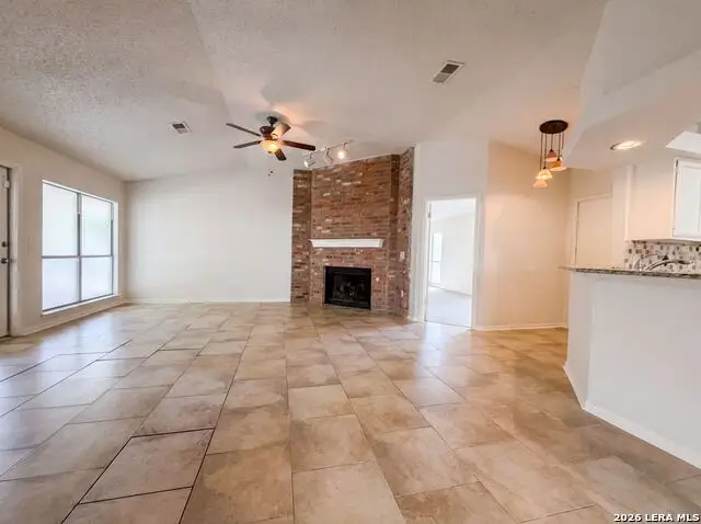 6806 Raintree Frst, San Antonio, TX 78233 - #3