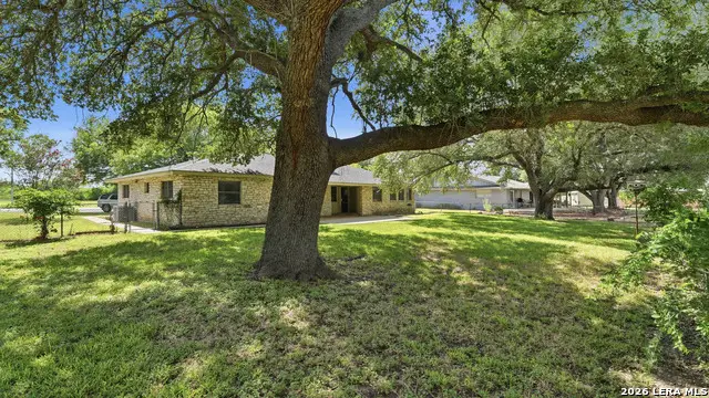 603 River Oak Dr, Seguin, TX 78155 - #2