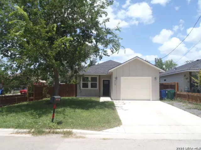 964 Allende St, Seguin, TX 78155 - #1