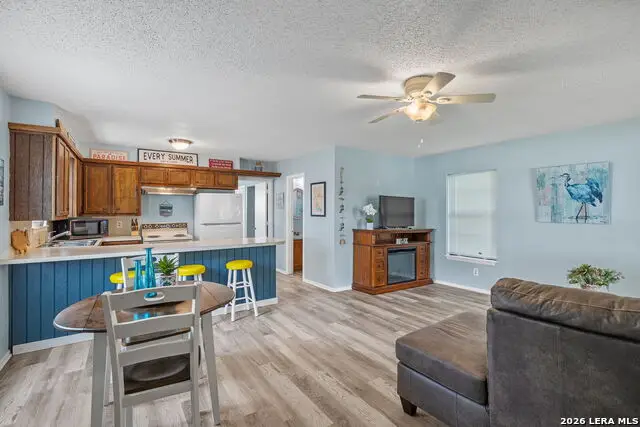 806 Clen Oak Pkwy, Burnet, TX 78611 - #2