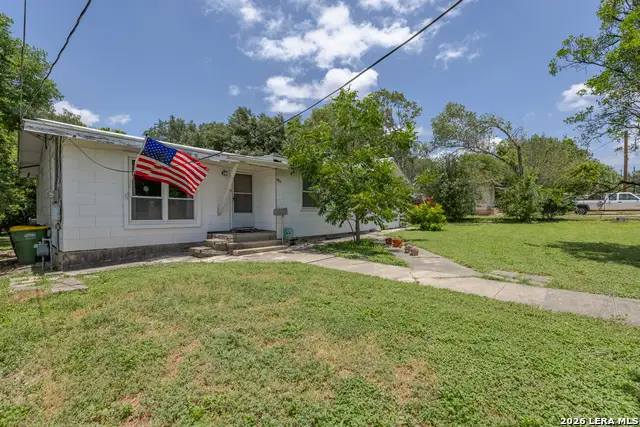 245 Concord Pl, Balcones Heights, TX 78201 - #3