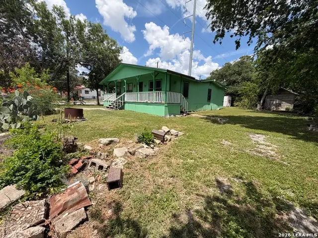 378 N San Ignacio, San Antonio, TX 78237 - #2