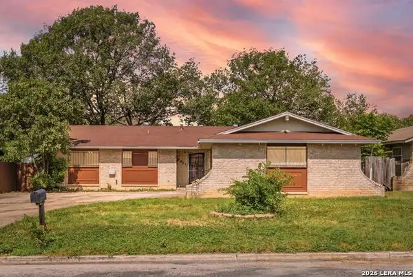 9527 Spring Dawn St, San Antonio, TX 78217