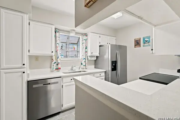 4212 Medical Dr #1004, San Antonio, TX 78229