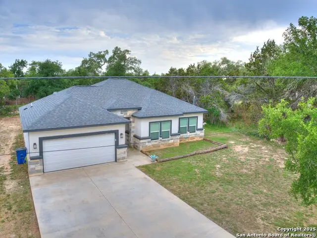 656 Fawn Dr, Spring Branch, TX 78070 - #2