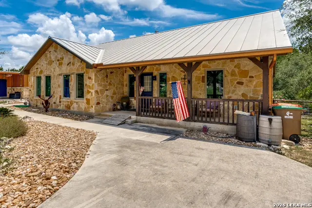 201 Hidden Lake, Boerne, TX 78006 - #1