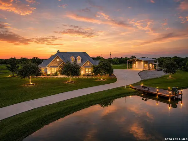 1980 County Road 361, La Vernia, TX 78121