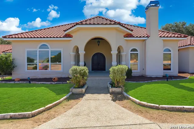 358 Whitestone Dr, Spring Branch, TX 78070 - #2