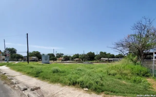 339 Pendleton Ave, San Antonio, TX 78205 - #1