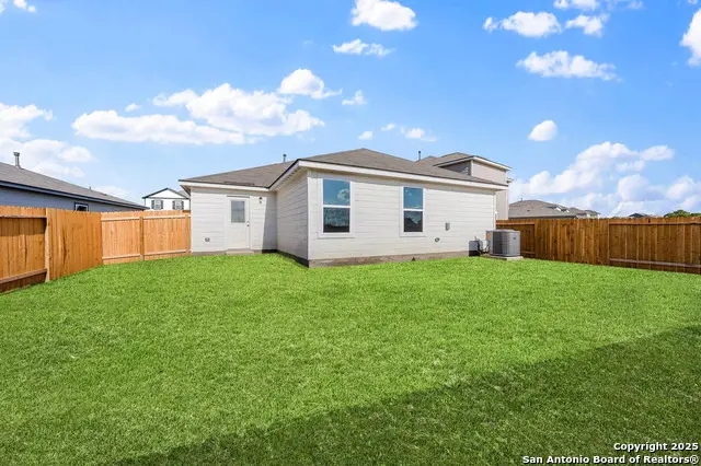 3439 Warlow Branch, Converse, TX 78109 - #3