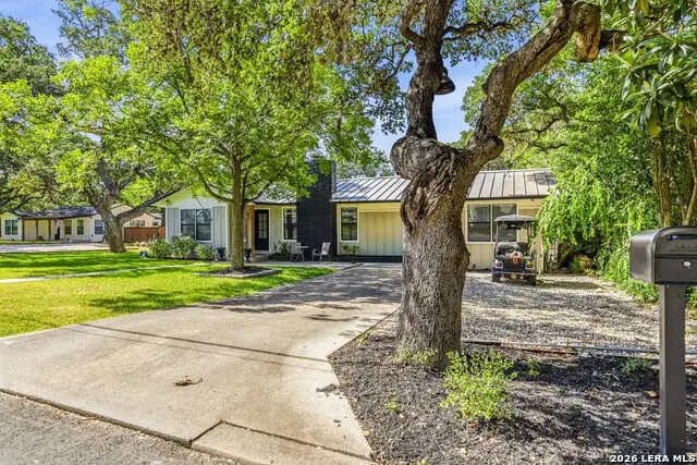 227 W Highland Dr, Boerne, TX 78006 - #3