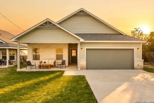 952 Rimrock Cv, Spring Branch, TX 78070