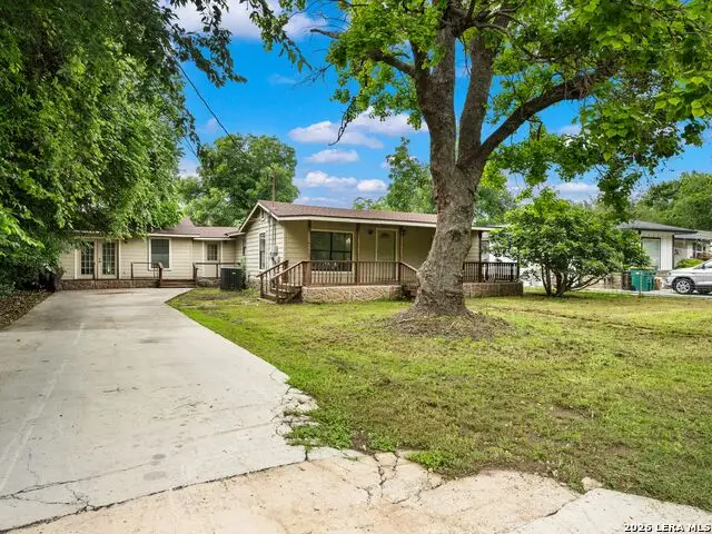 318 E Theissen Street, Boerne, TX 78006 - #3