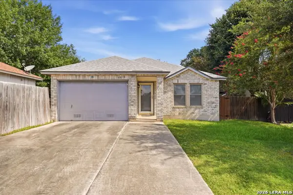 6819 Honeyridge Ln, San Antonio, TX 78239