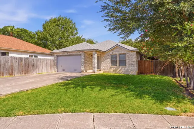 6819 Honeyridge Ln, San Antonio, TX 78239 - #2