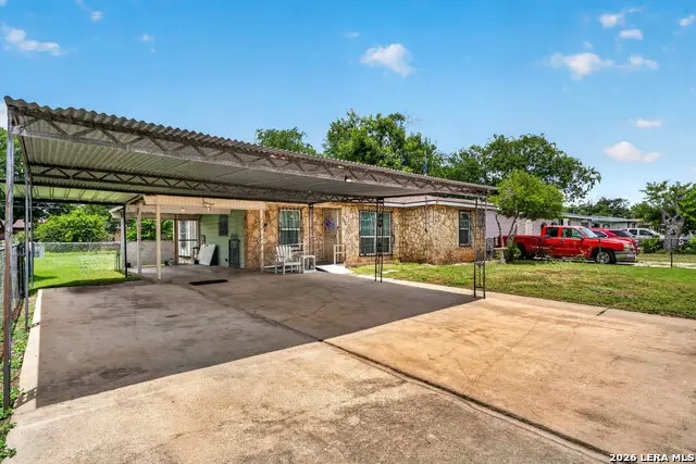 115 Carmen Pl, San Antonio, TX 78207 - #2