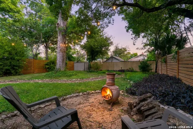 608 E Mistletoe Ave, San Antonio, TX 78212 - #3