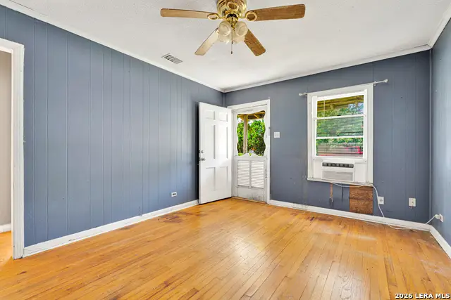 1611 Lee Hall, San Antonio, TX 78201 - #3