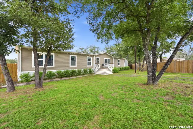 125 Acorn Holw, Poteet, TX 78065 - #2
