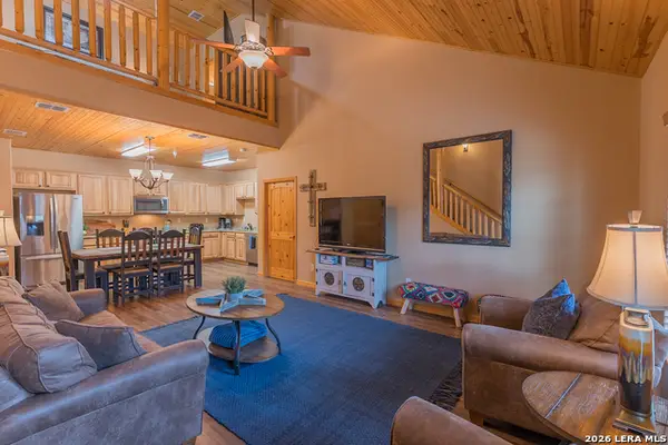 1554 Gruene Rd # A16, New Braunfels, TX 78130