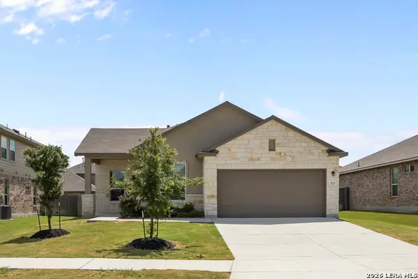 727 Rushing Banks, Cibolo, TX 78108