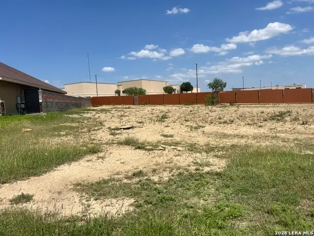 3496 Cory Circle, Eagle Pass, TX 78852 - #3