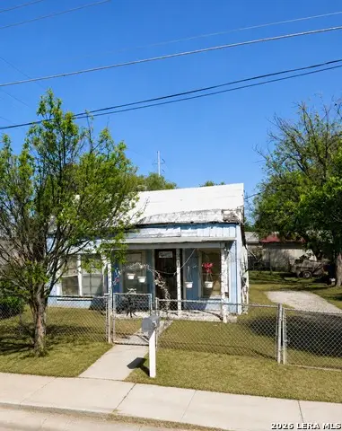 3017 Marcella Ave, Laredo, TX 78040 - #1